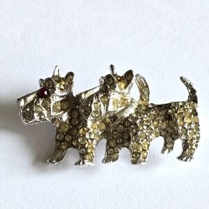 Vintage two Scotty dogs brooch silver tone animal Scottish terrier westie pin